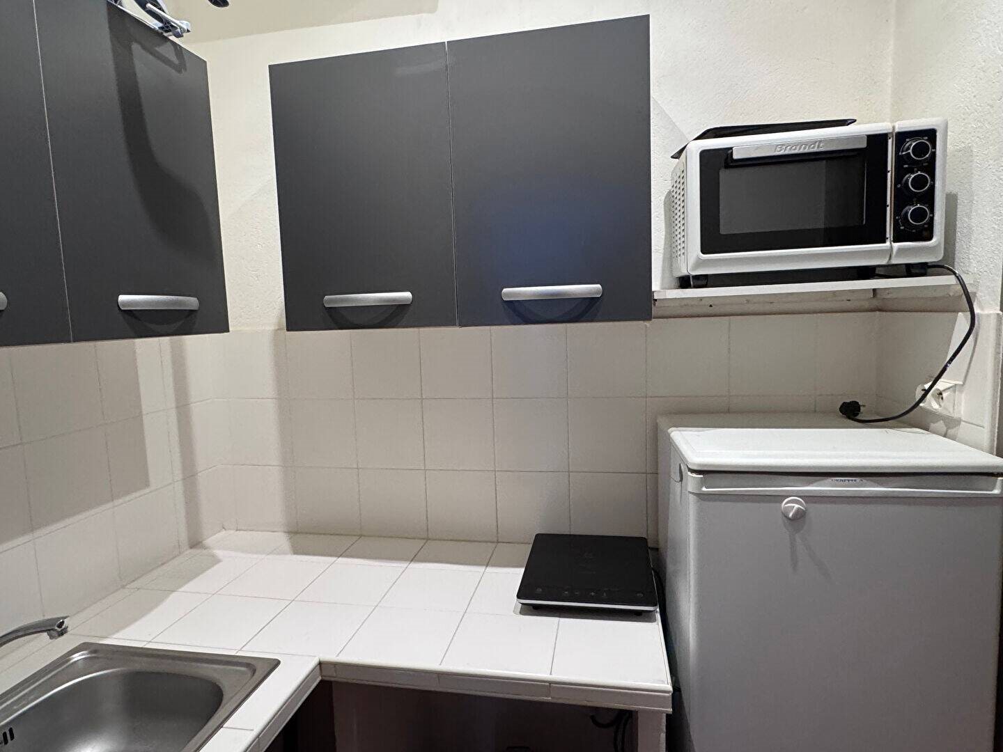 Appartement à louer, 37m², Villeneuve-lès-Avignon