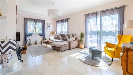 Villa met 4 slaapkamers te koop in Vilamoura, op loopafstand van de jachthaven van Vilamoura