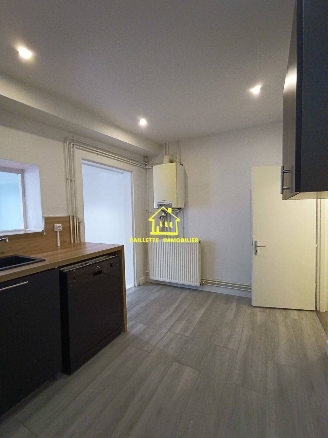 Maison à louer, 81m², Saint-Romain-de-Colbosc