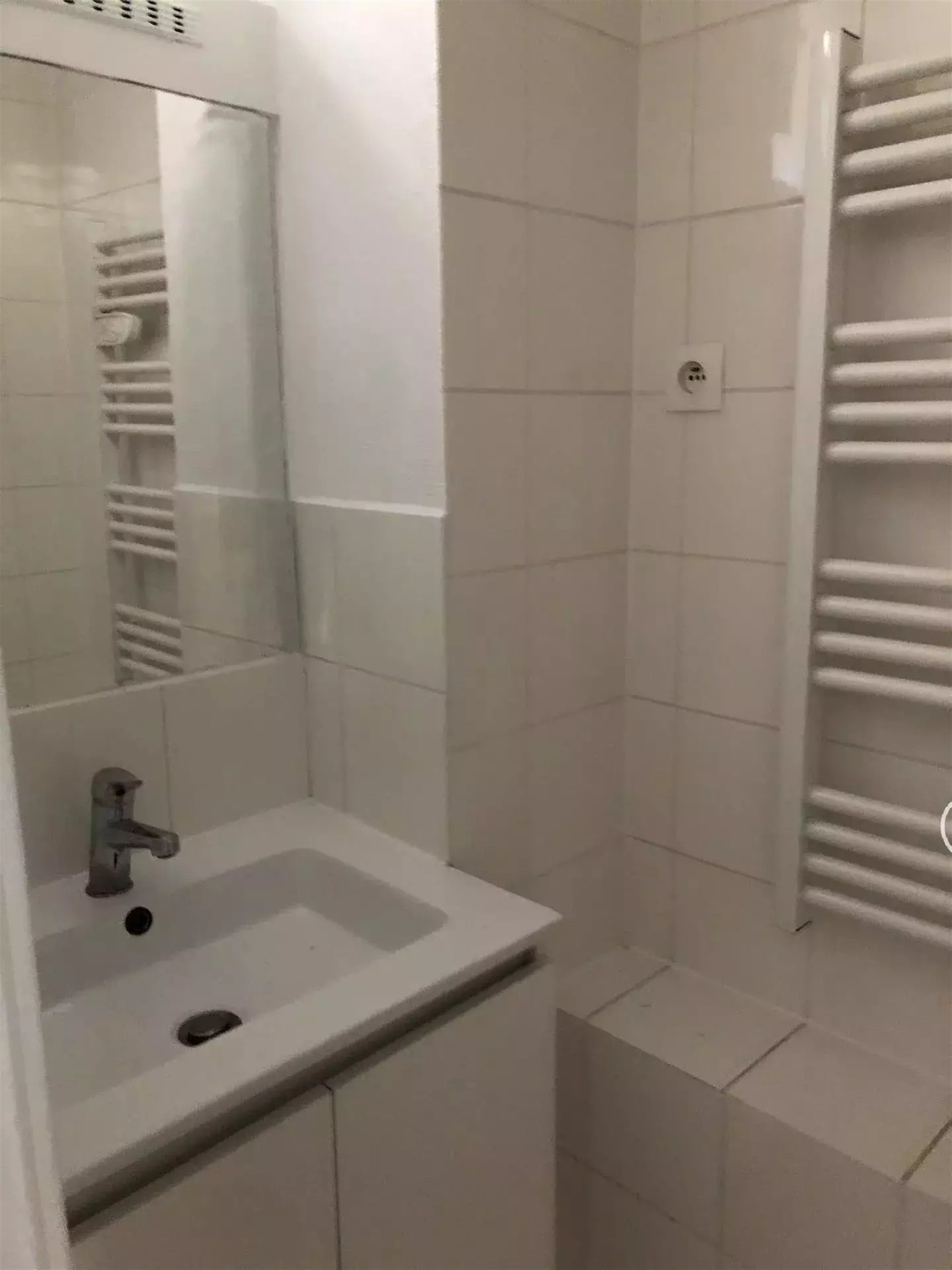 Appartement à louer, 29m², Paris 18ème