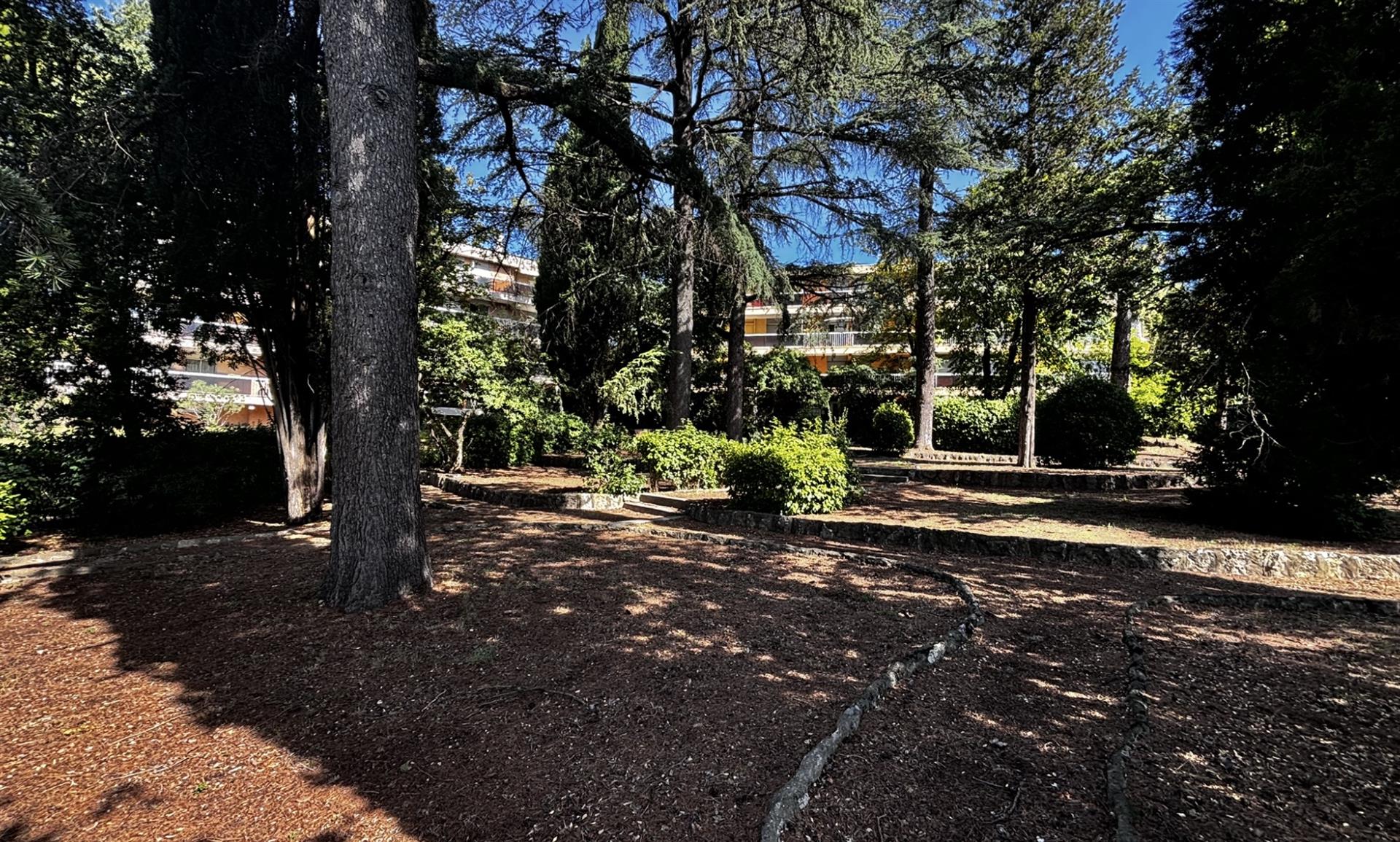 Appartement à vendre, 124m², Nîmes