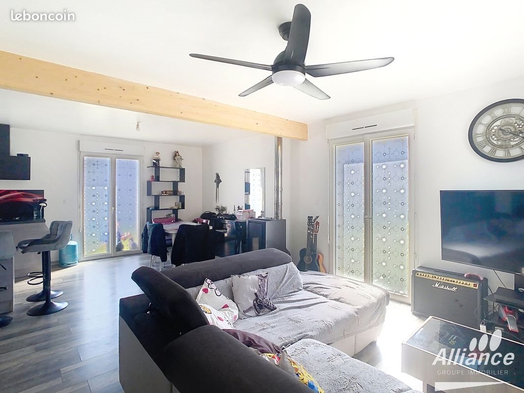 Maison à louer, 84m², Delle