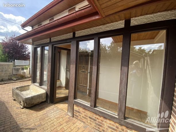 Maison à louer, 103m², Saint-Dizier-l'Evêque