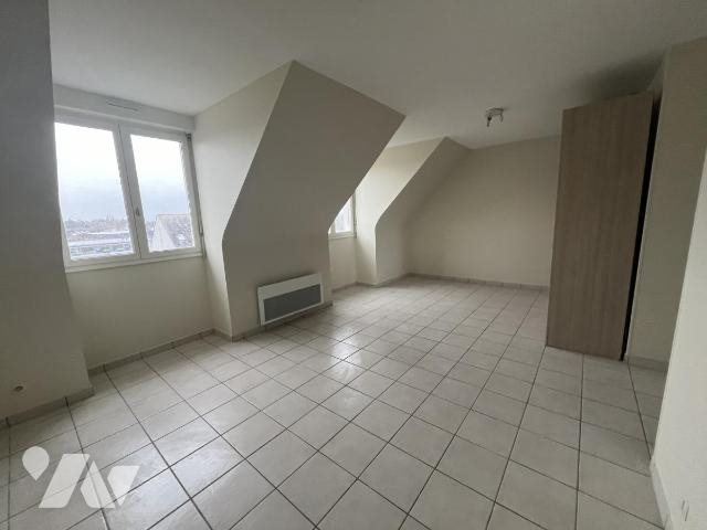Appartement à louer, 40m², Evron