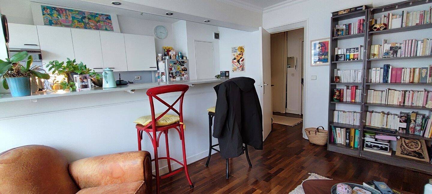 Appartement à louer, 45m², Paris 19ème