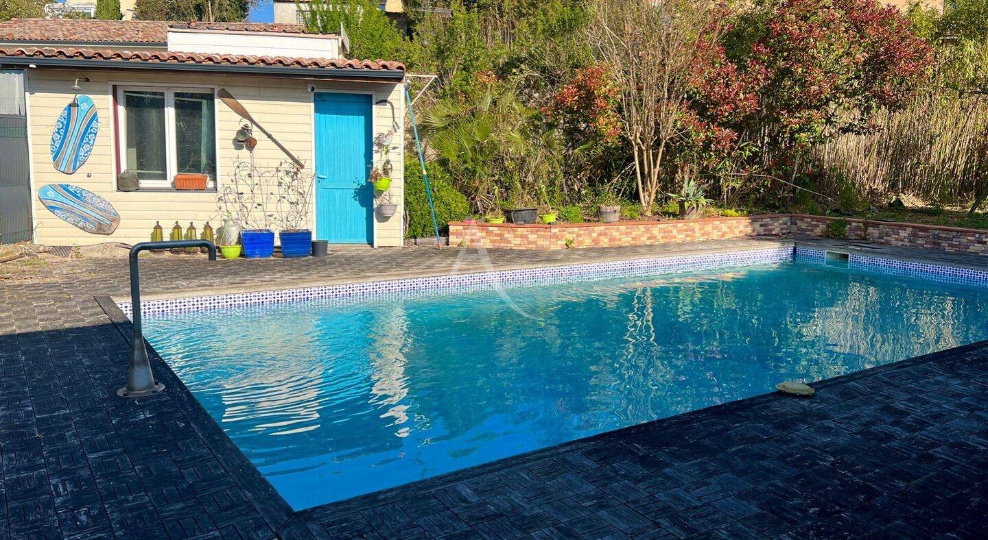 Maison à vendre, 156m², Villeneuve-Tolosane