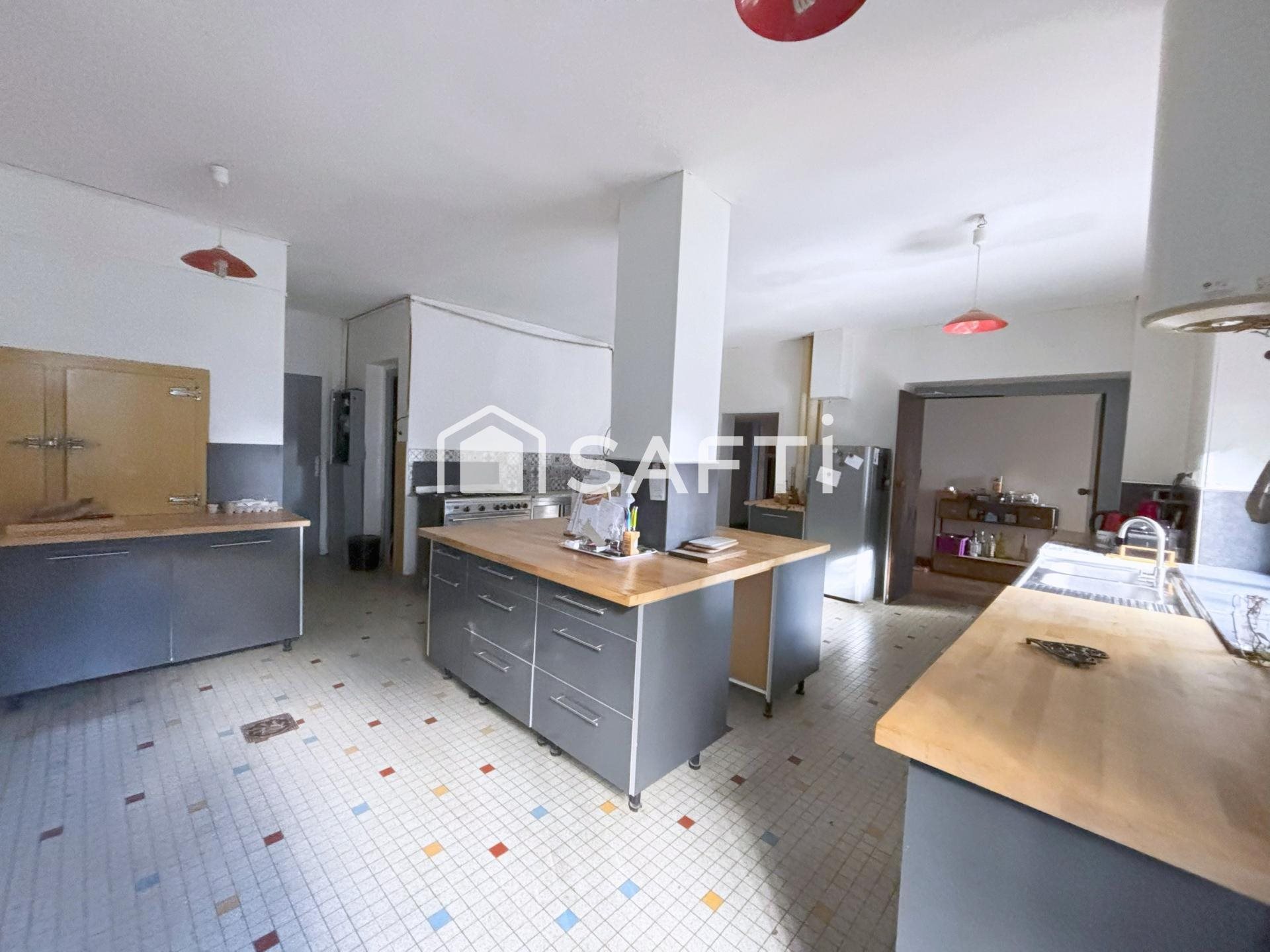Maison à vendre, 230m², Borée