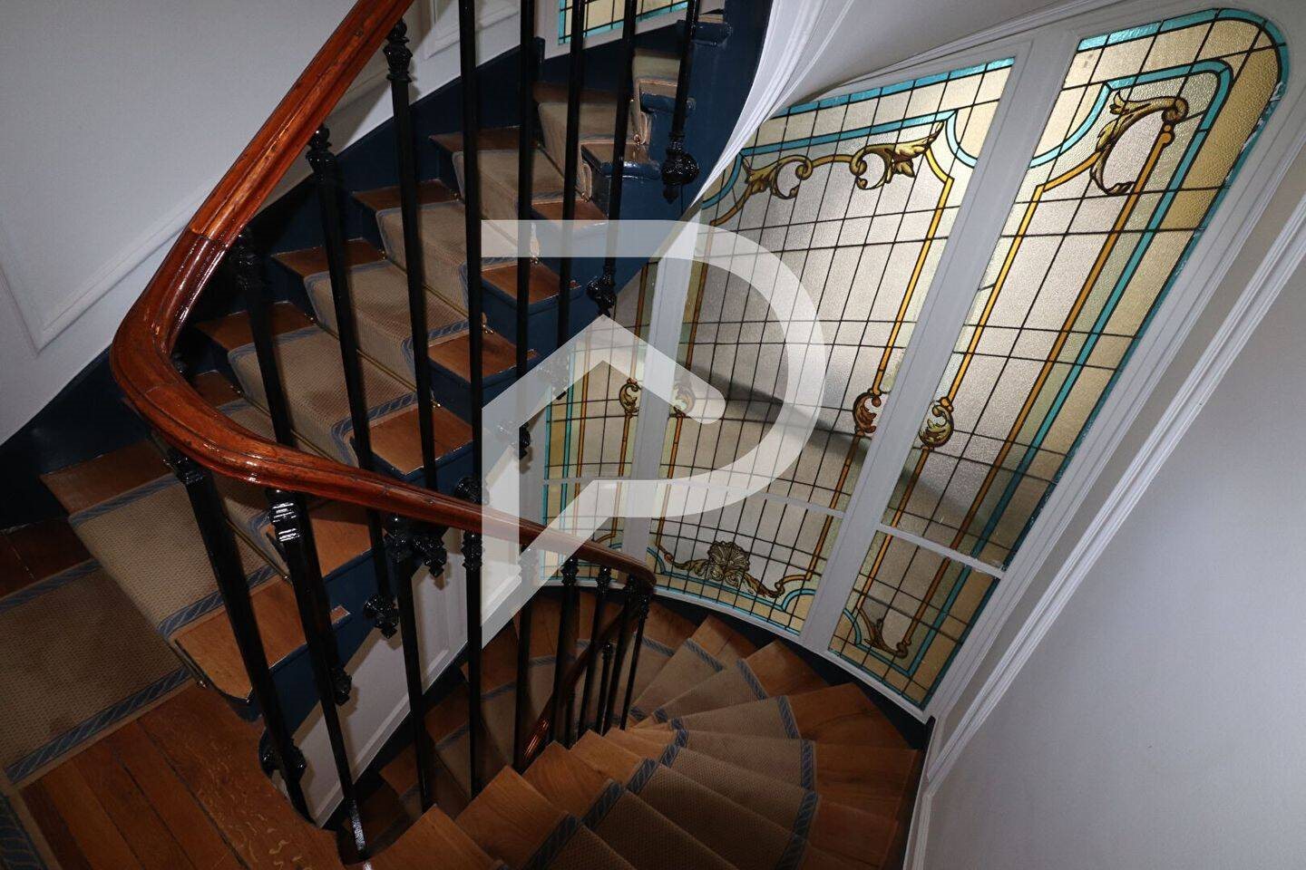 Appartement à louer, 95m², Paris 16ème