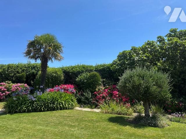 Maison à vendre, 250m², Plonéour-Lanvern