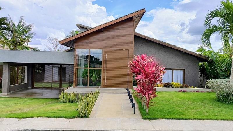 Purchase: House (44245-000)