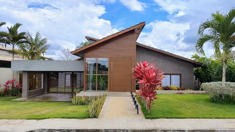 Purchase: House (44245-000)