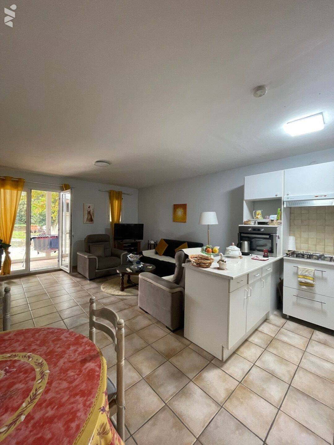 Appartement à vendre, 214m², Sénas