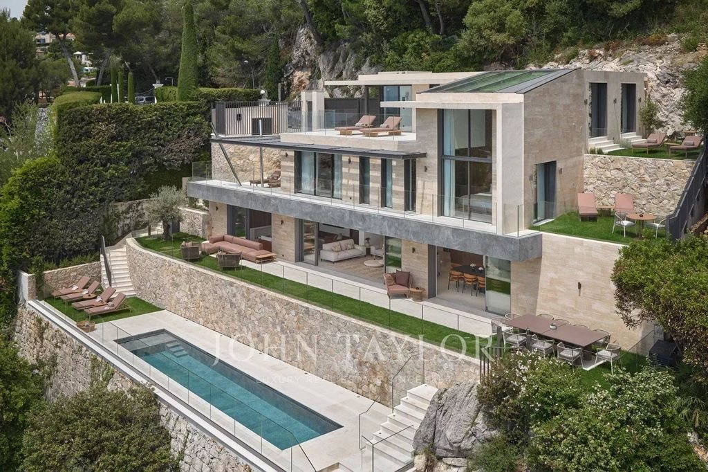 Maison à louer, 450m², Villefranche-sur-Mer