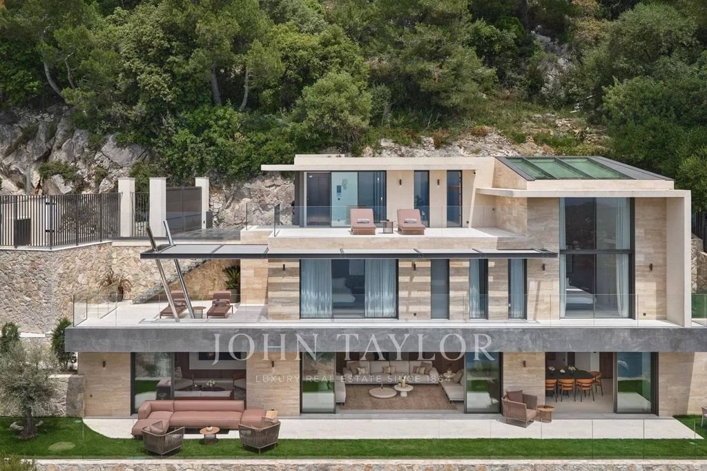 Maison à louer, 450m², Villefranche-sur-Mer