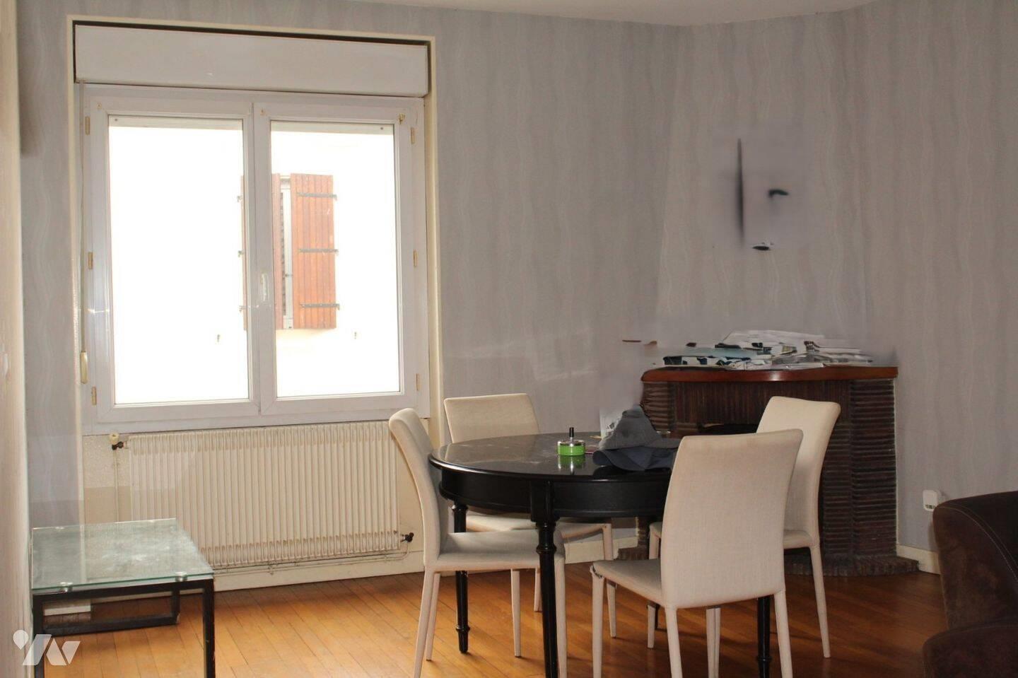 Appartement à vendre, 195m², Chabanais