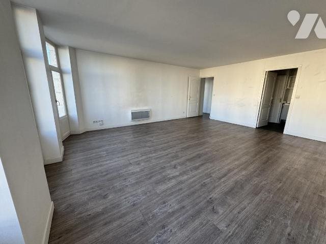 Appartement à louer, 72m², Lille