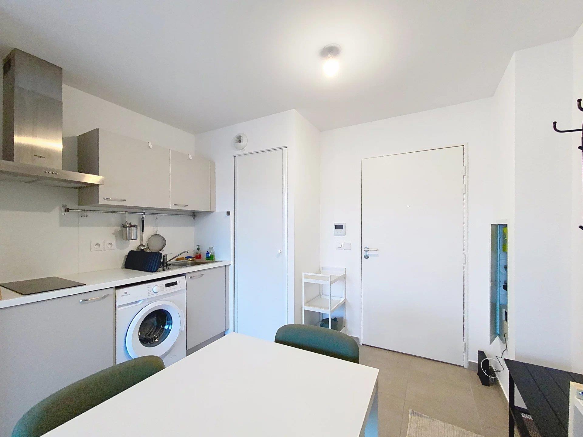 Appartement à louer, 27m², Nice