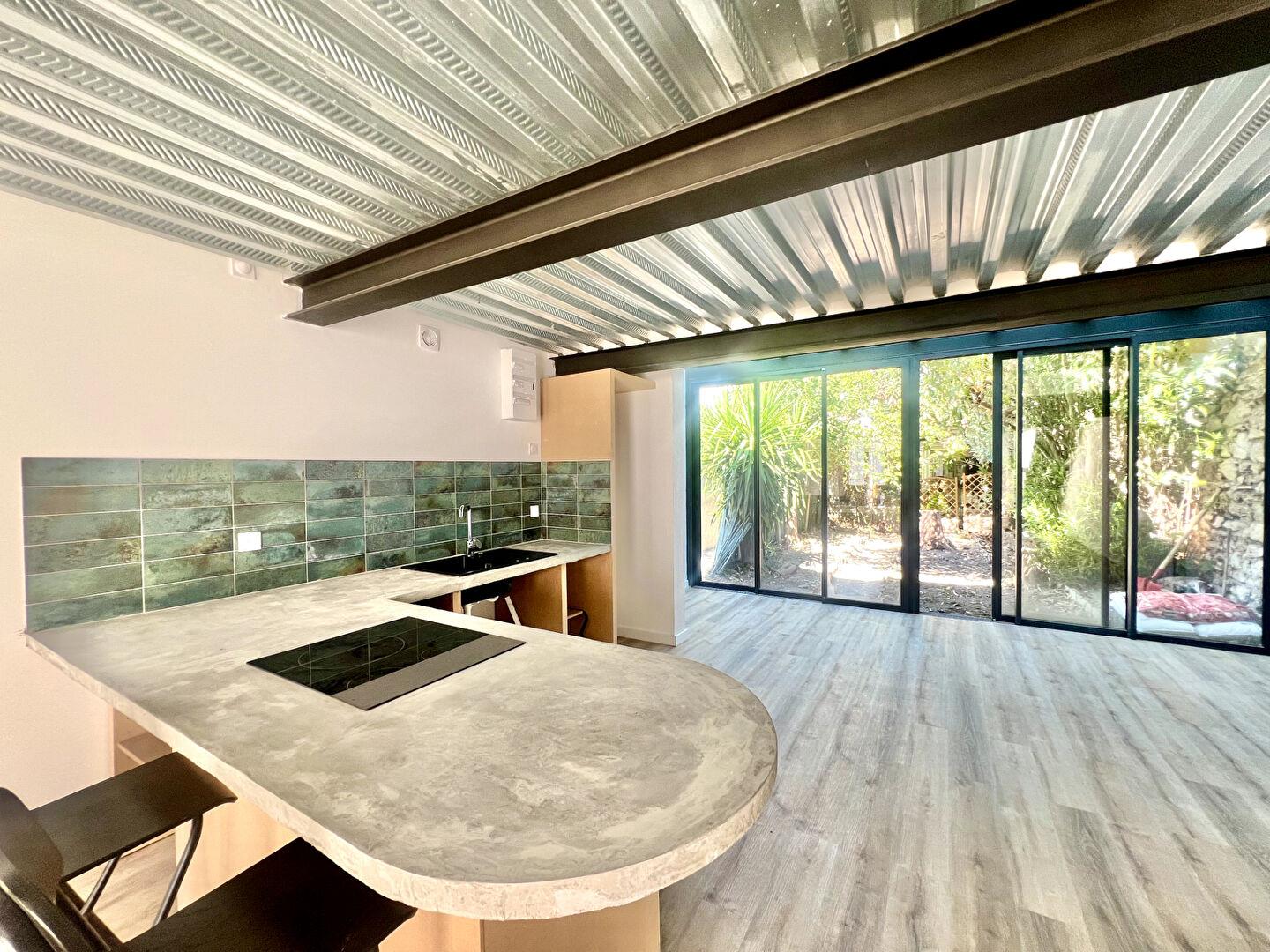 Maison à vendre, 77m², Marseille 5ème