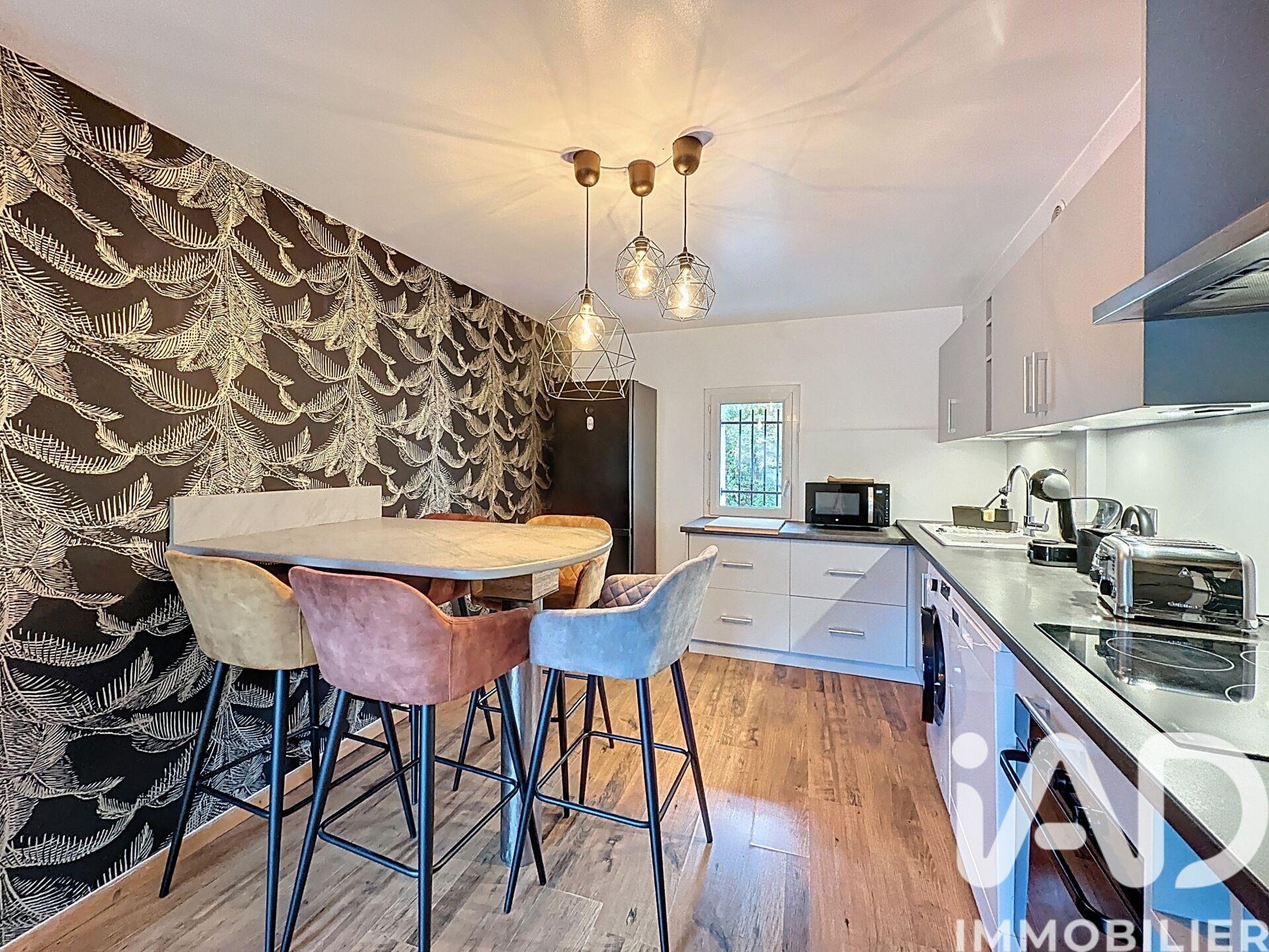 Appartement à vendre, 97m², Caumont-sur-Durance