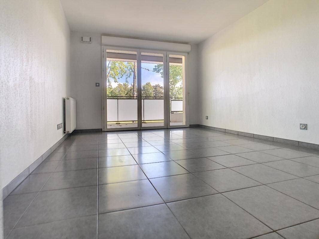 Appartement à louer, 42m², Saint-Jean