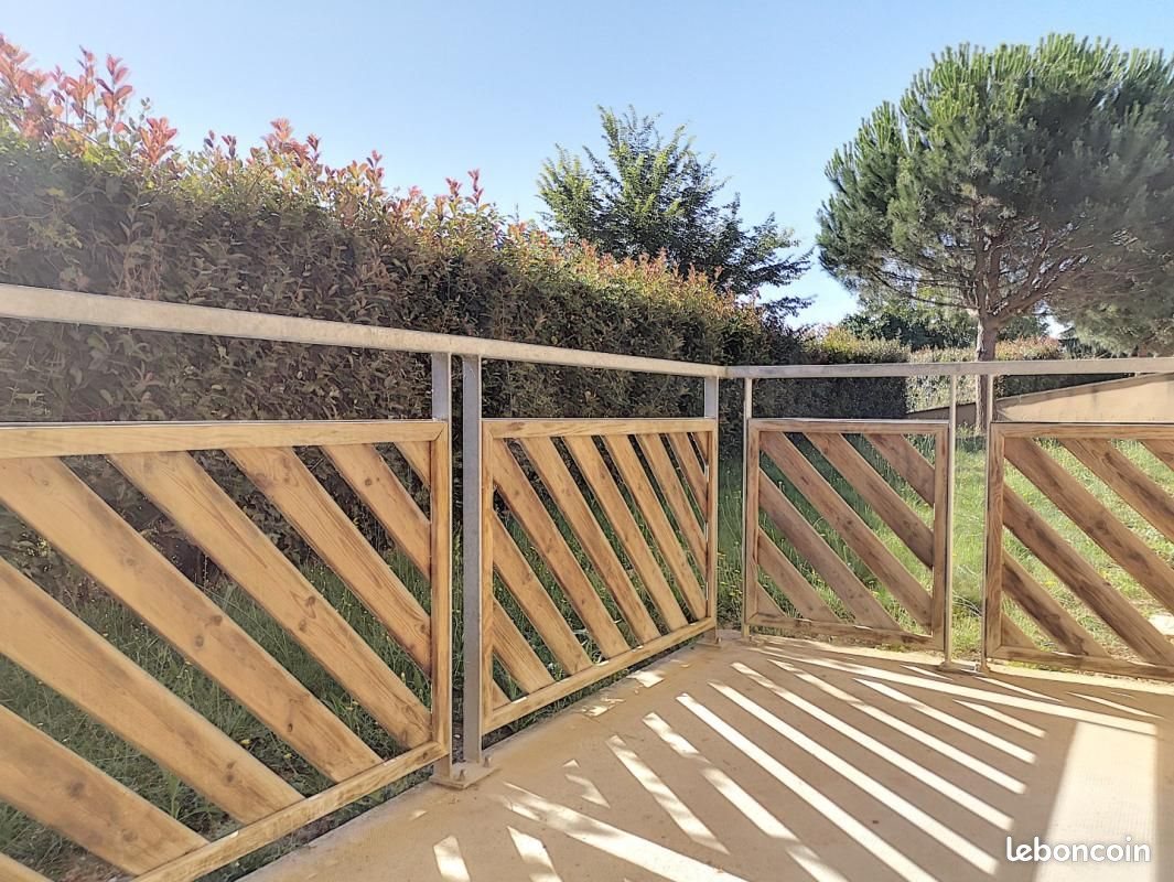 Appartement à louer, 37m², Damazan