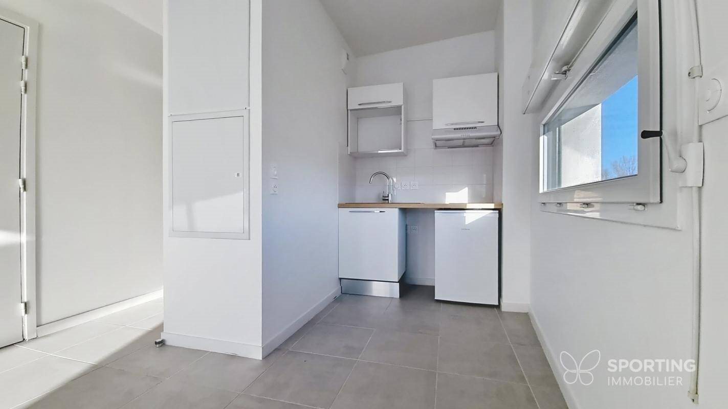 Appartement à louer, 32m², Lormont