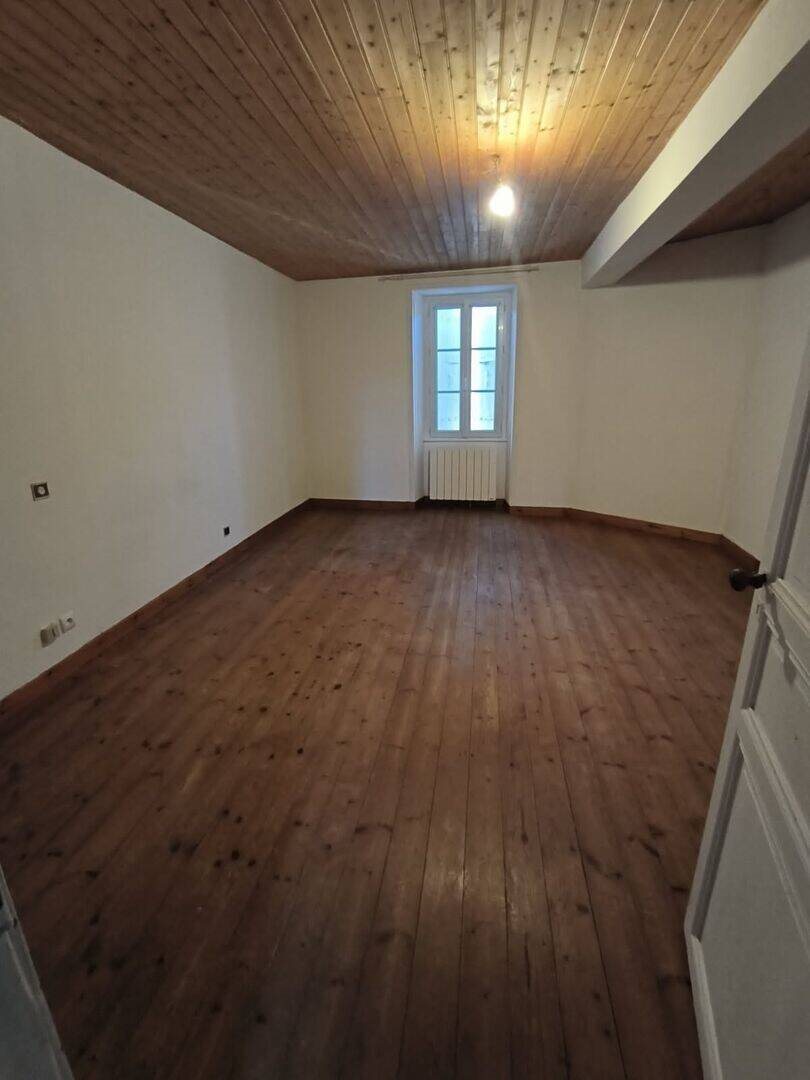 Appartement à vendre, 150m², Corme-Royal