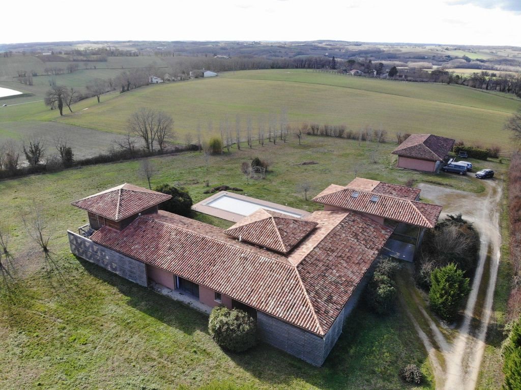 Maison à vendre, 305m², Condom