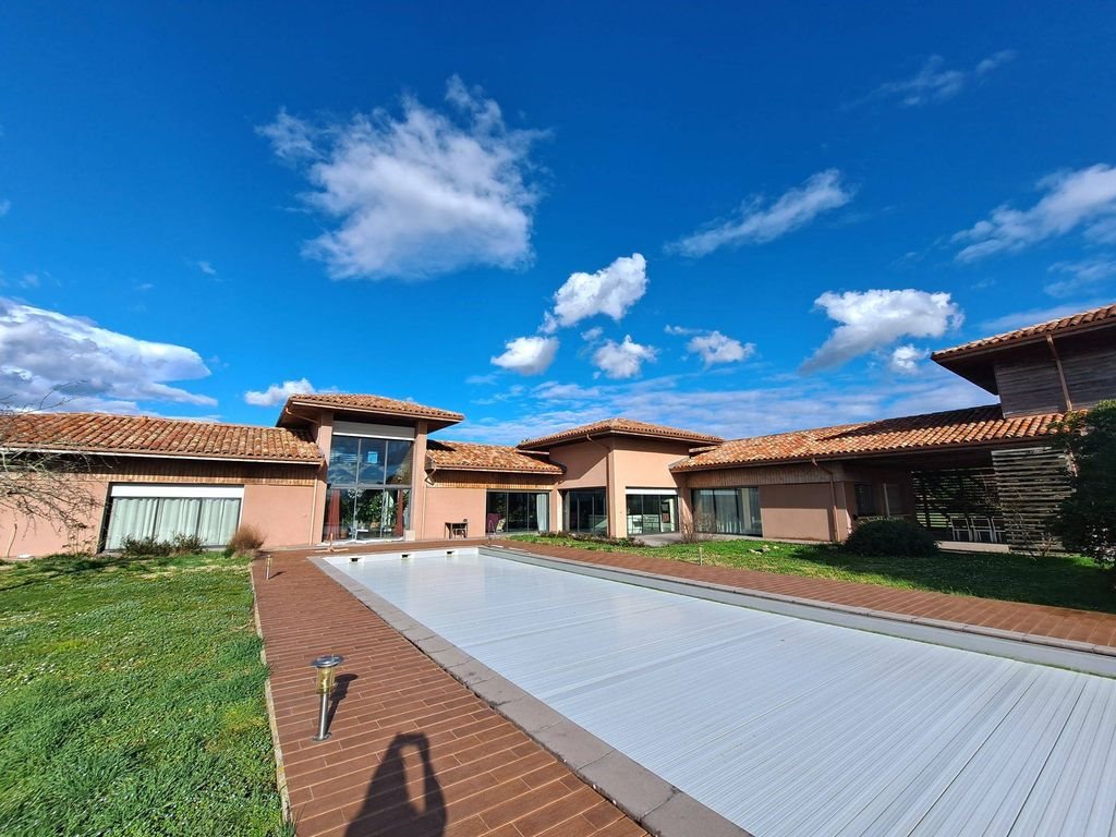 Maison à vendre, 305m², Condom