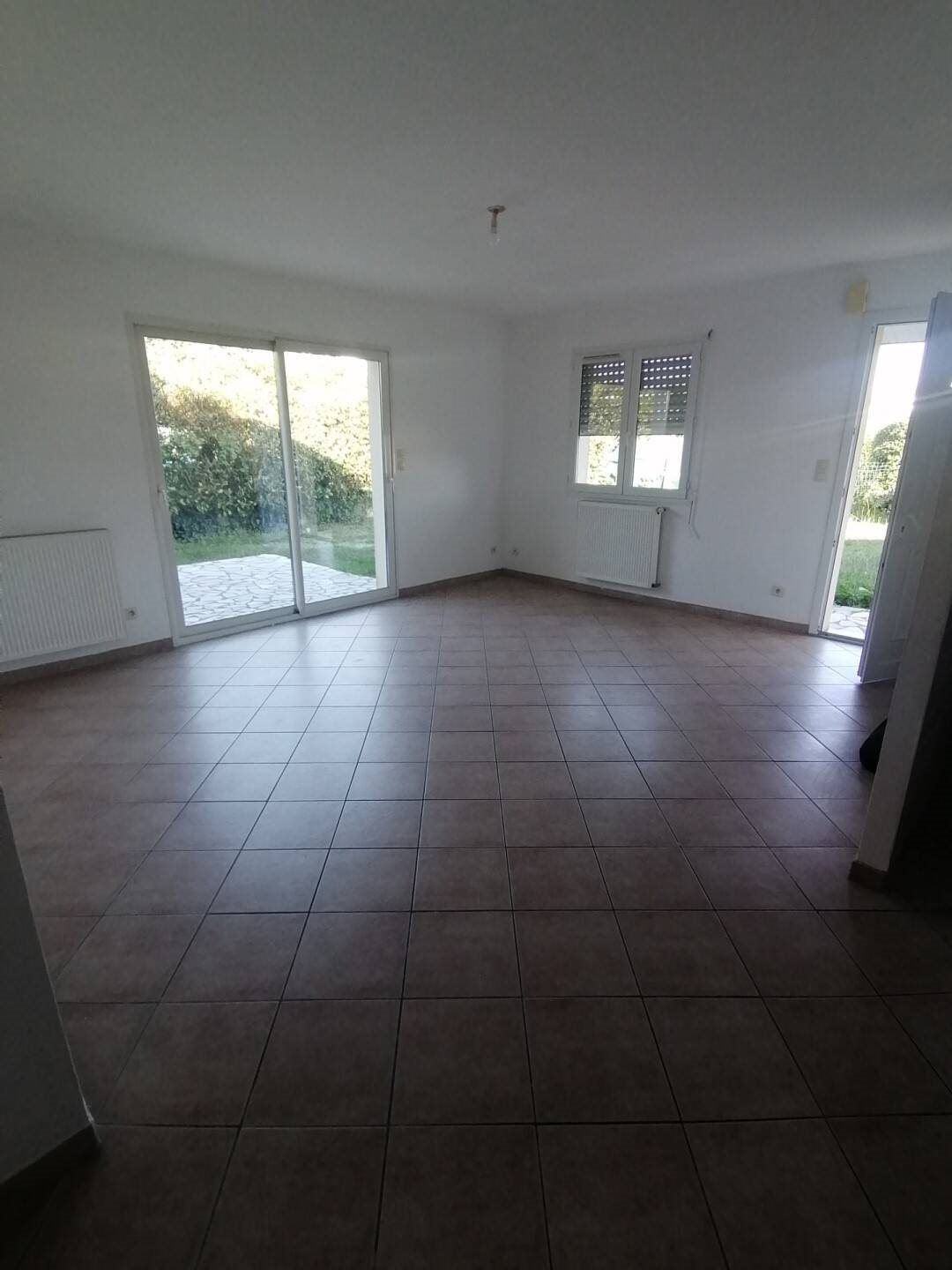 Maison à louer, 80m², Parentis-en-Born