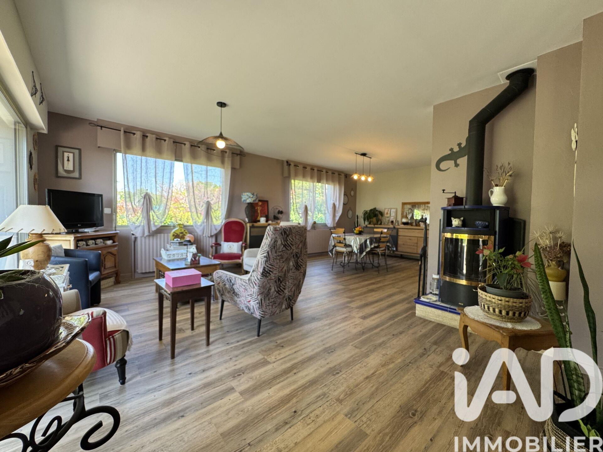 Maison à vendre, 178m², La Flèche