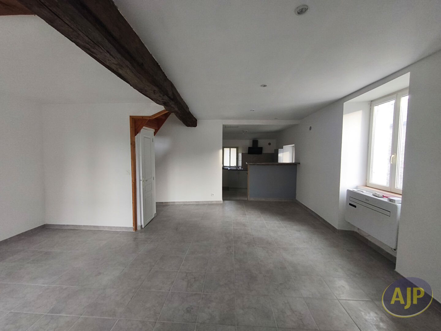 Maison à louer, 50m², Bourg-l'Evêque