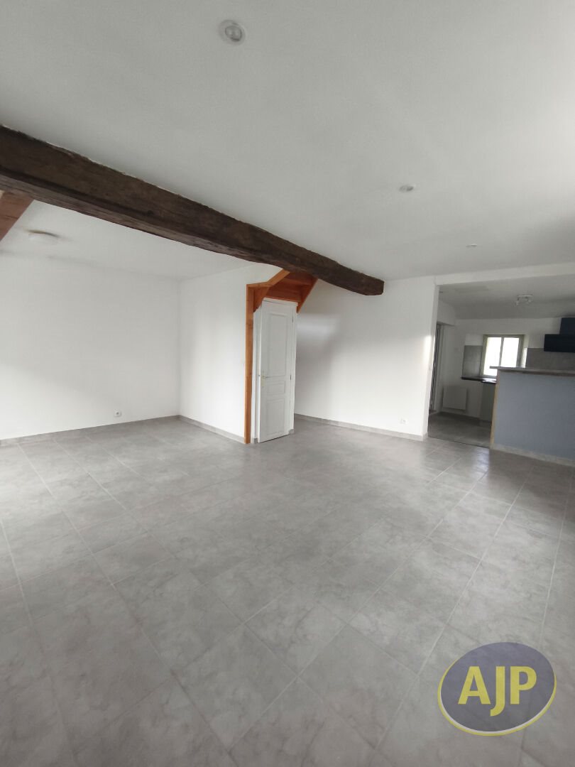 Maison à louer, 50m², Bourg-l'Evêque