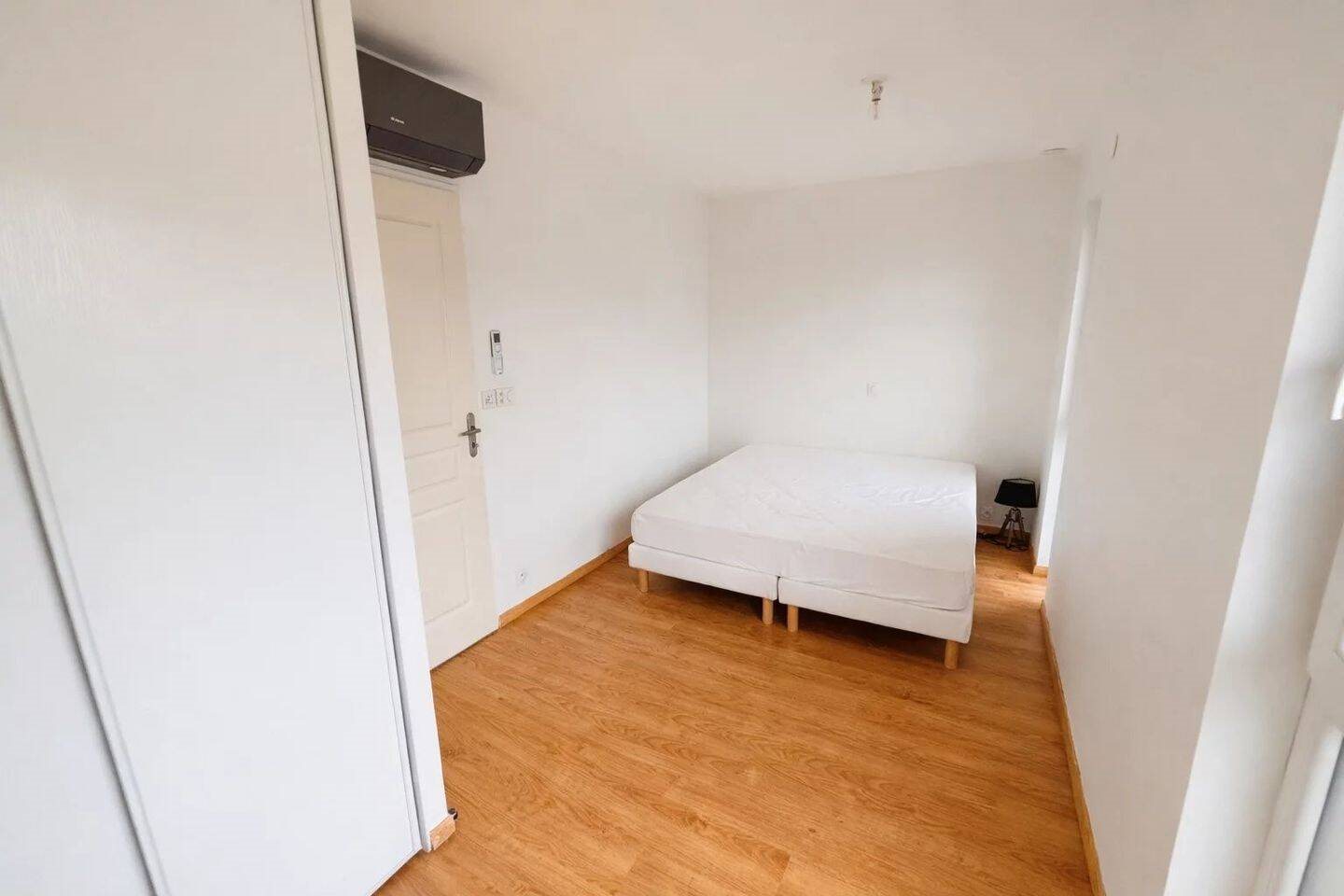 Maison à louer, 73m², Neuvecelle