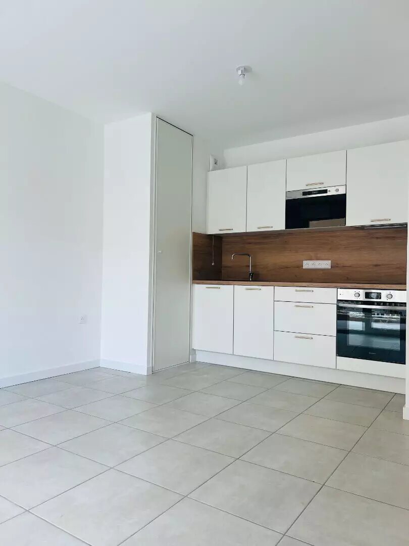Appartement à louer, 38m², Gleizé