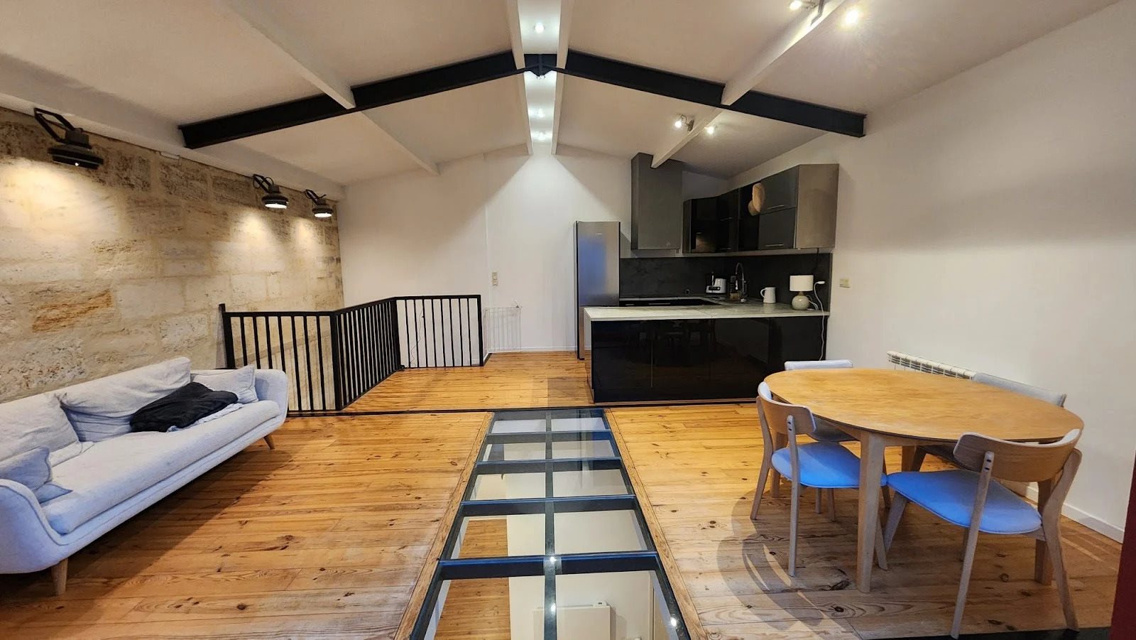 Appartement à louer, 88m², Bordeaux