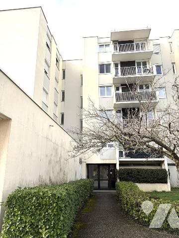 Appartement à vendre, 71m², Unieux