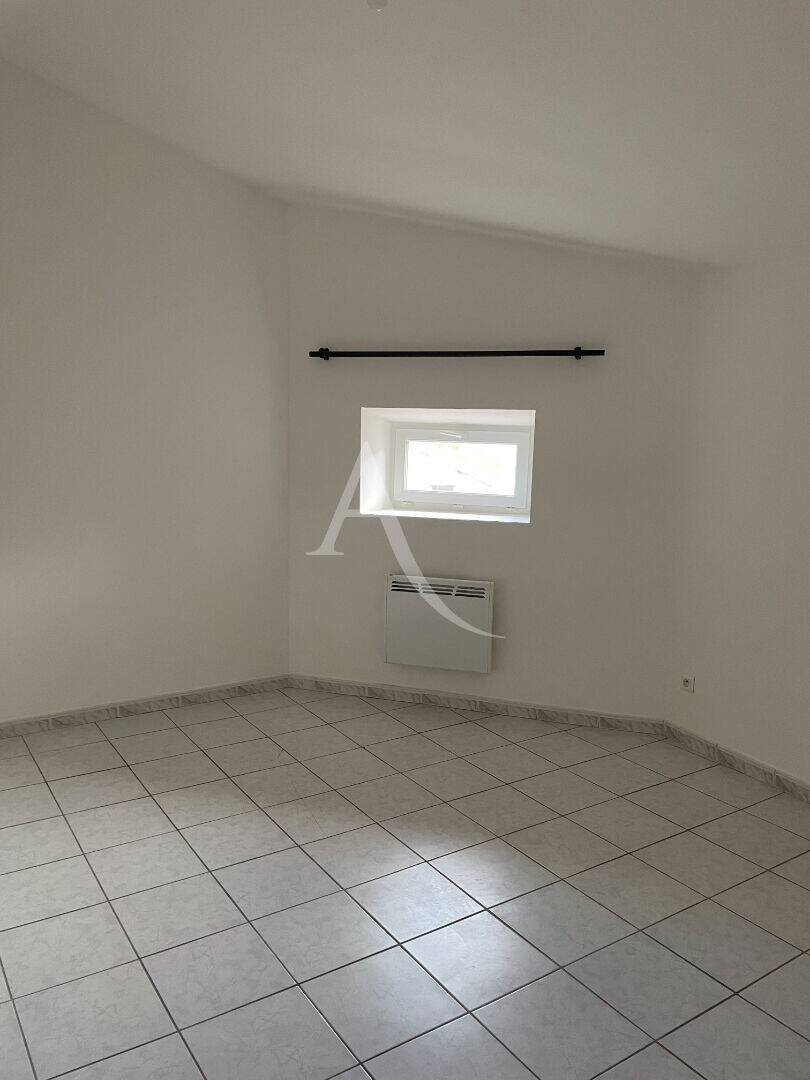 Appartement à louer, 75m², Le Poujol-sur-Orb