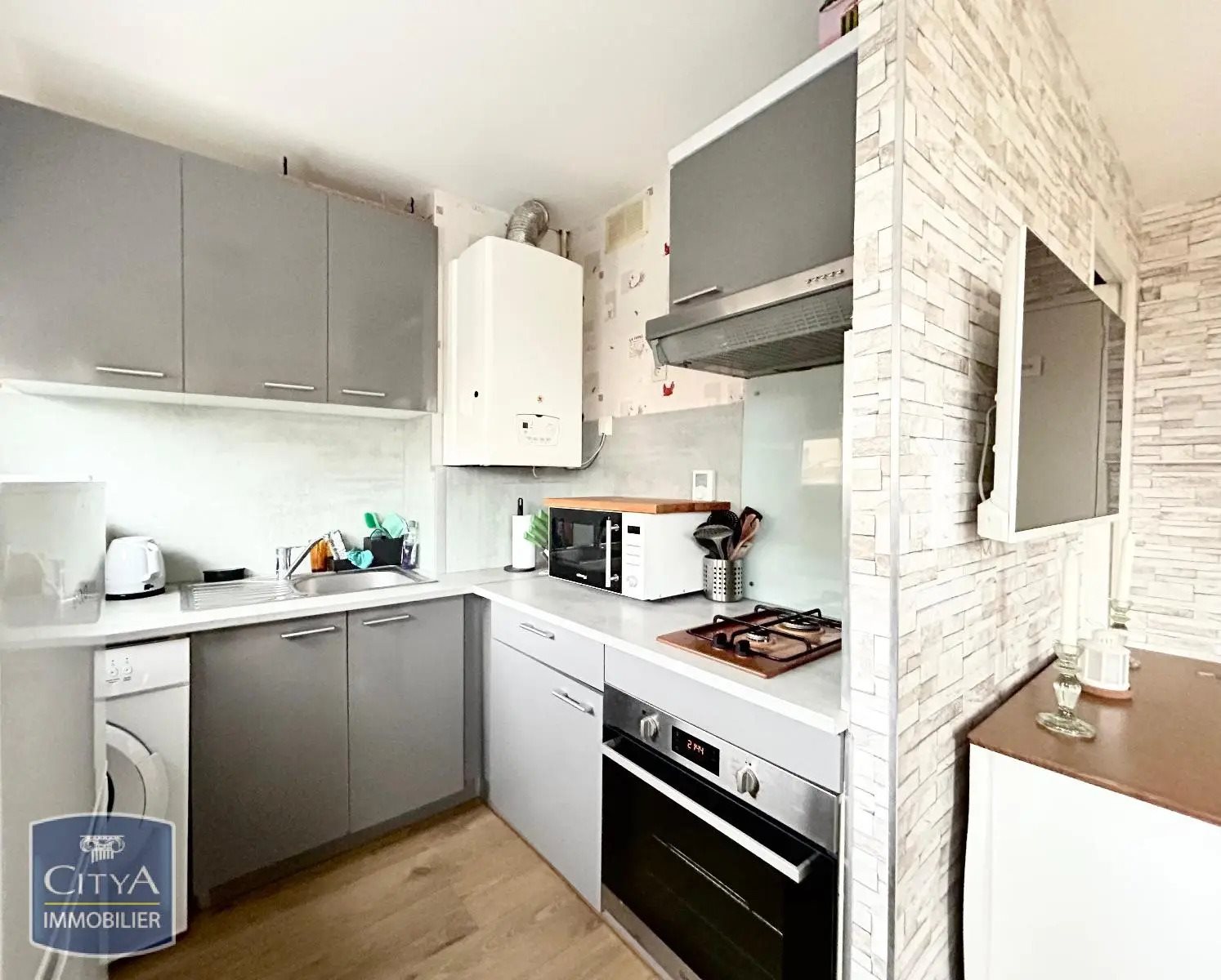 Appartement à louer, 28m², Saint-Pryvé-Saint-Mesmin