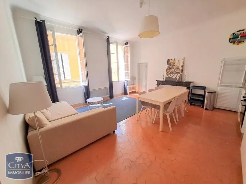 Appartement à louer, 79m², Aix-en-Provence