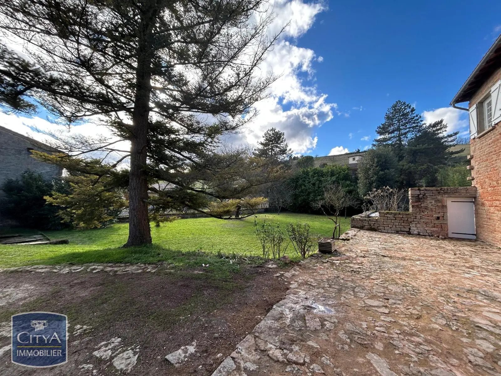 Maison à louer, 169m², La Roche-Vineuse