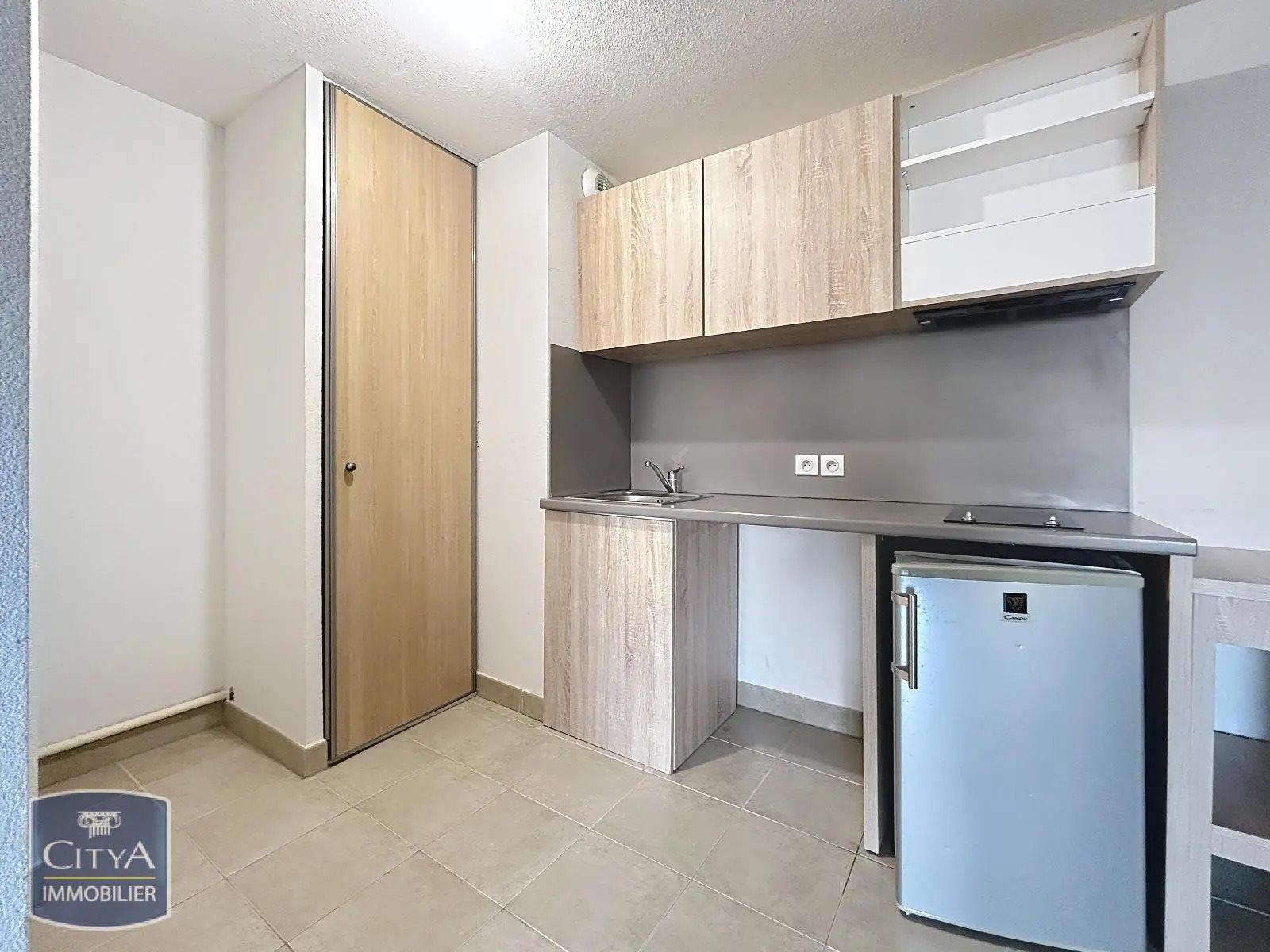 Appartement à louer, 41m², Nîmes