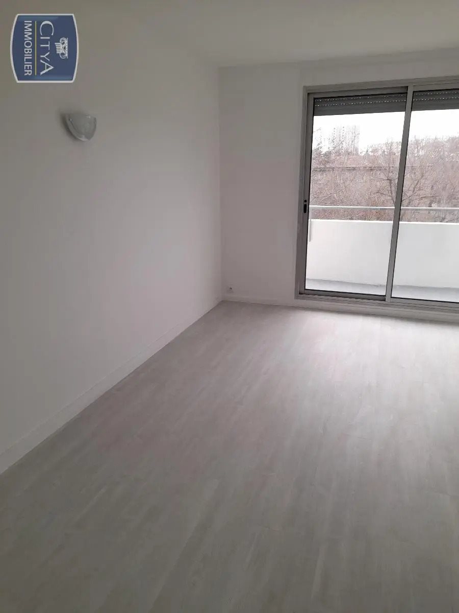 Appartement à louer, 47m², Aubervilliers