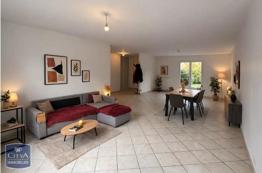 Maison à louer, 100m², Chinon