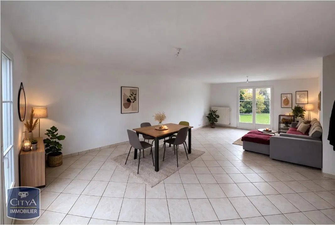 Maison à louer, 100m², Chinon