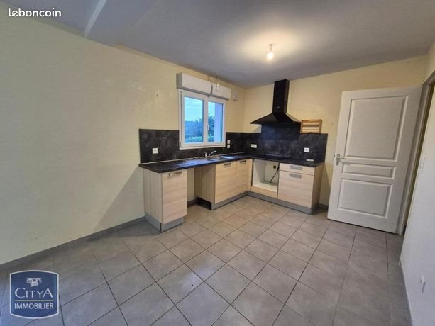 Maison à louer, 113m², Teurthéville-Hague