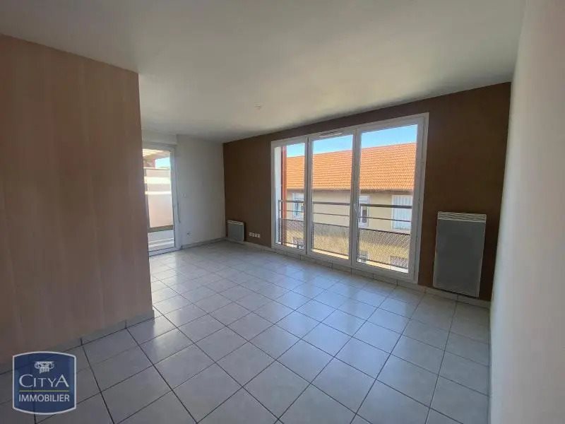 Appartement à louer, 42m², Décines-Charpieu