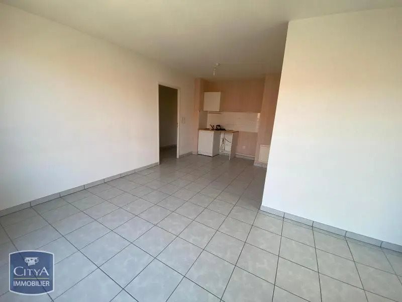 Appartement à louer, 42m², Décines-Charpieu