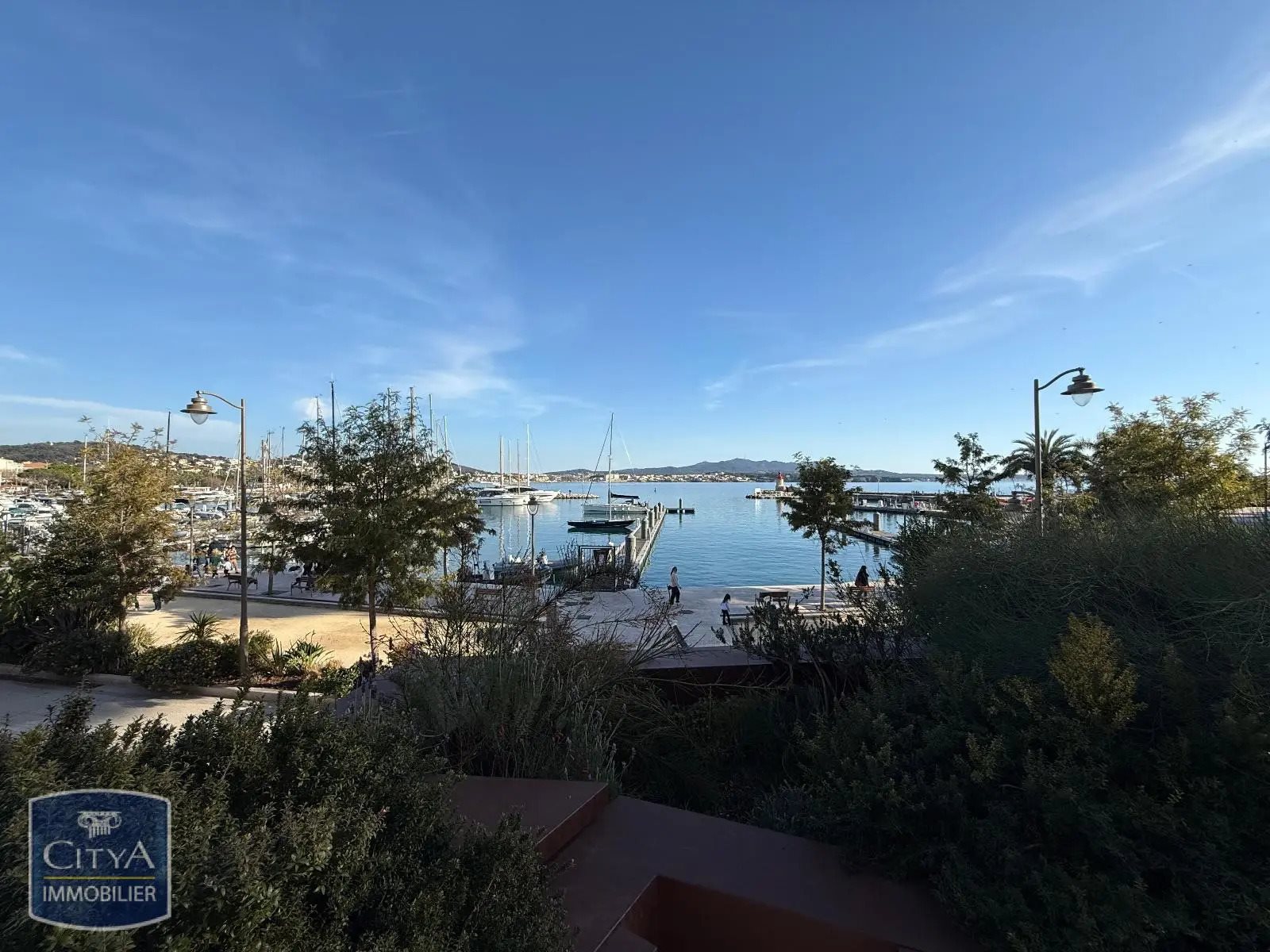 Appartement à louer, 35m², Sanary-sur-Mer
