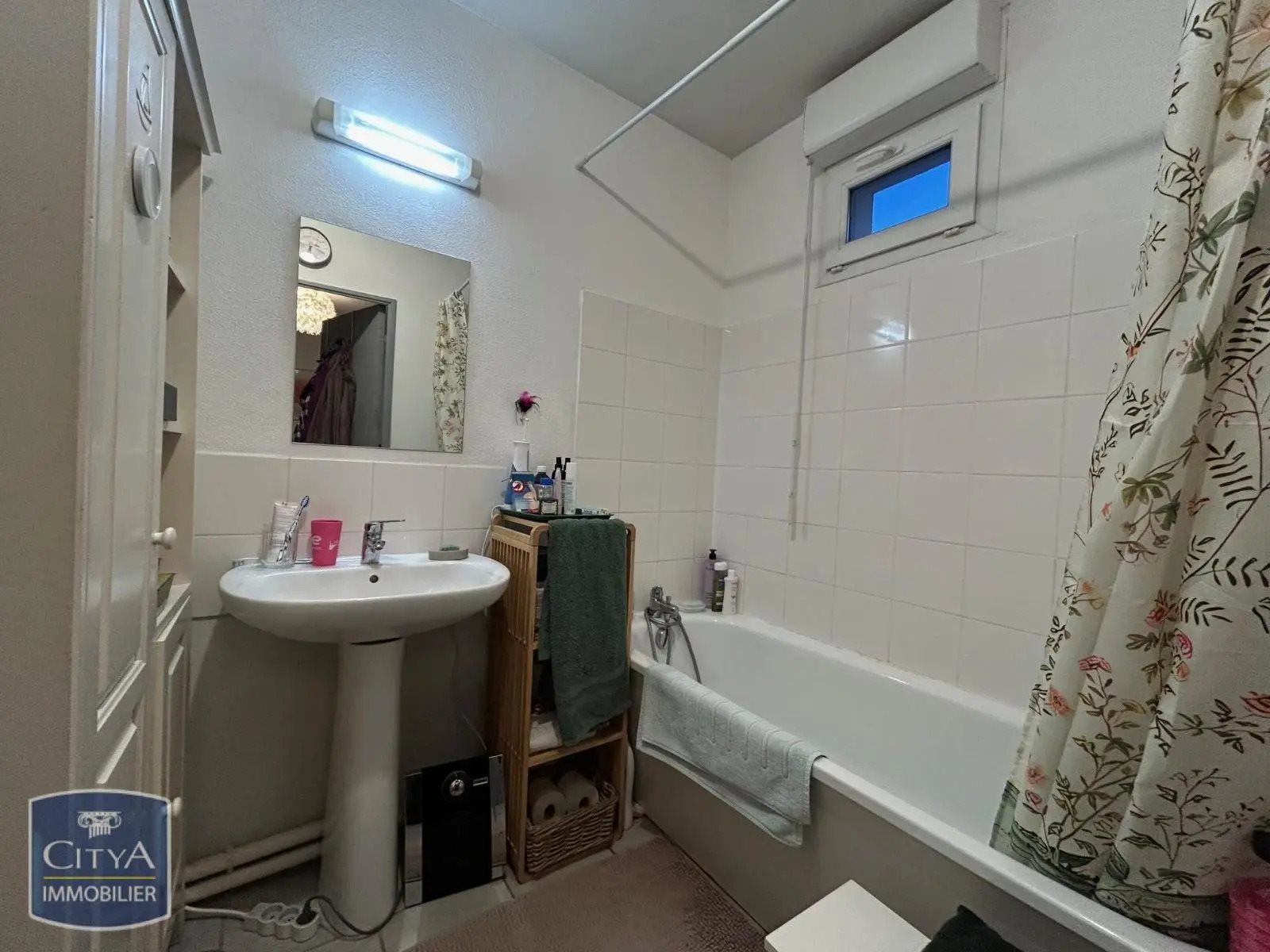 Appartement à louer, 42m², Morières-lès-Avignon